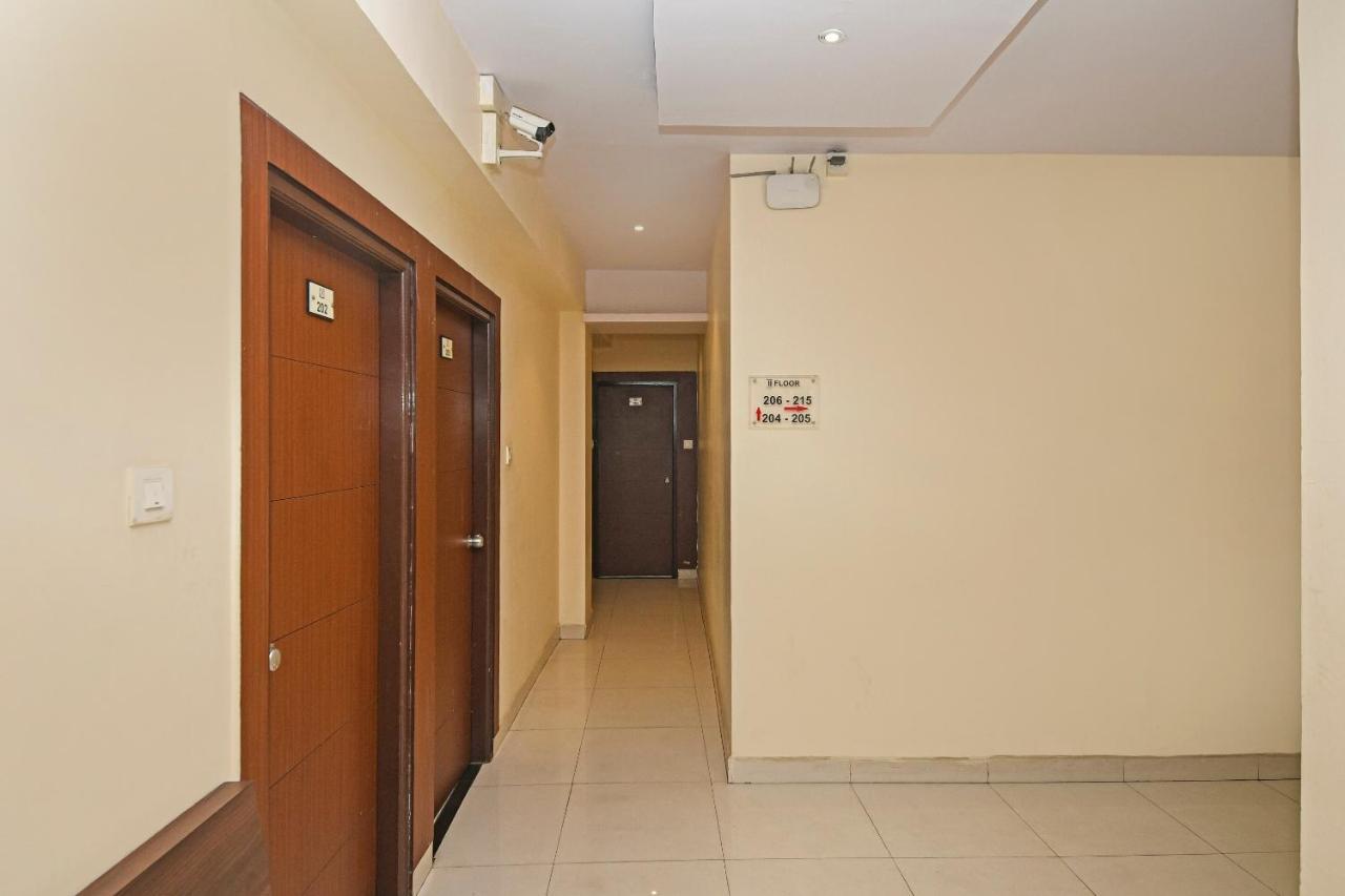 Capital O 76622 Hotel Raama Grand Maisur Dış mekan fotoğraf