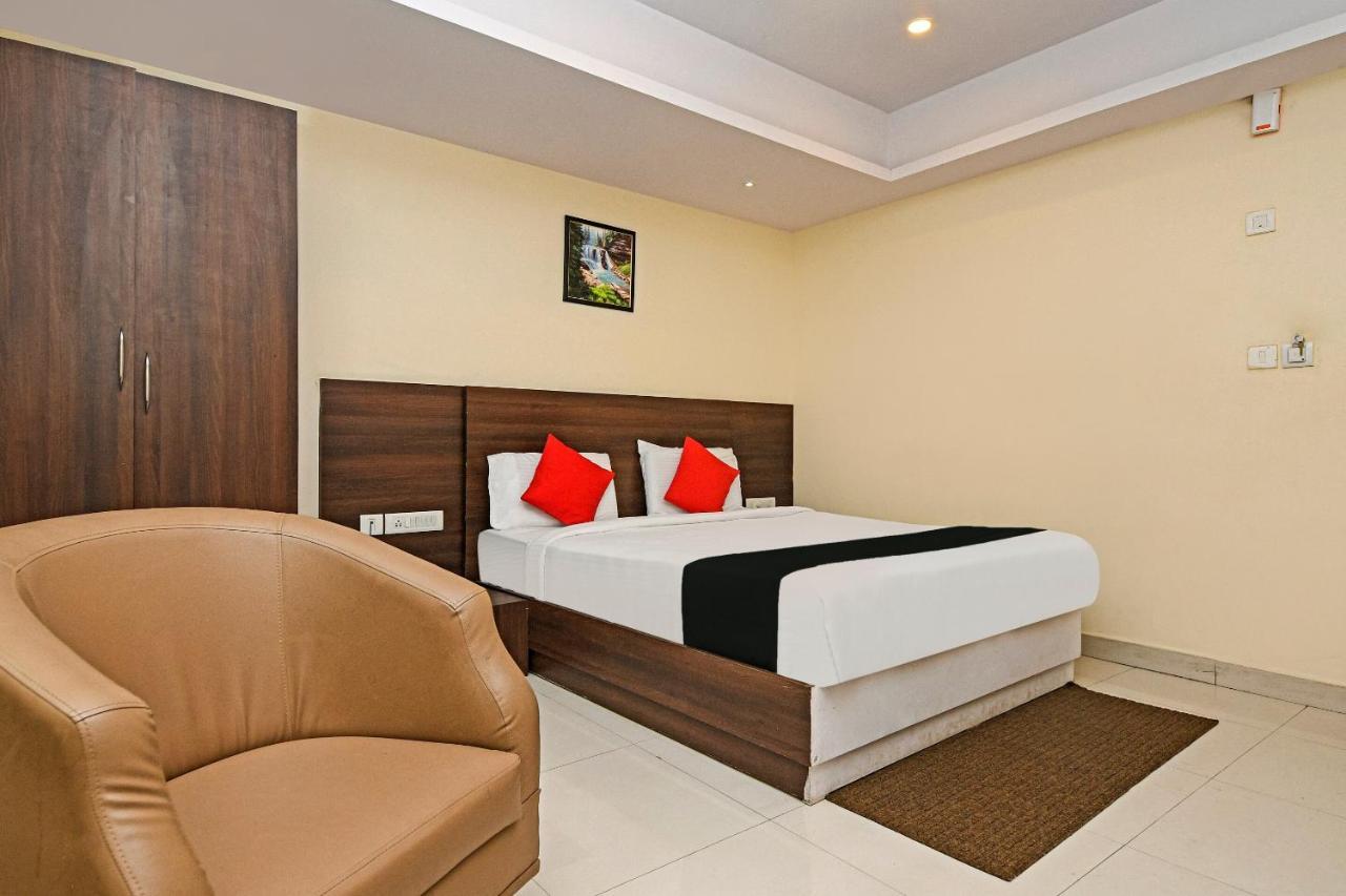 Capital O 76622 Hotel Raama Grand Maisur Dış mekan fotoğraf