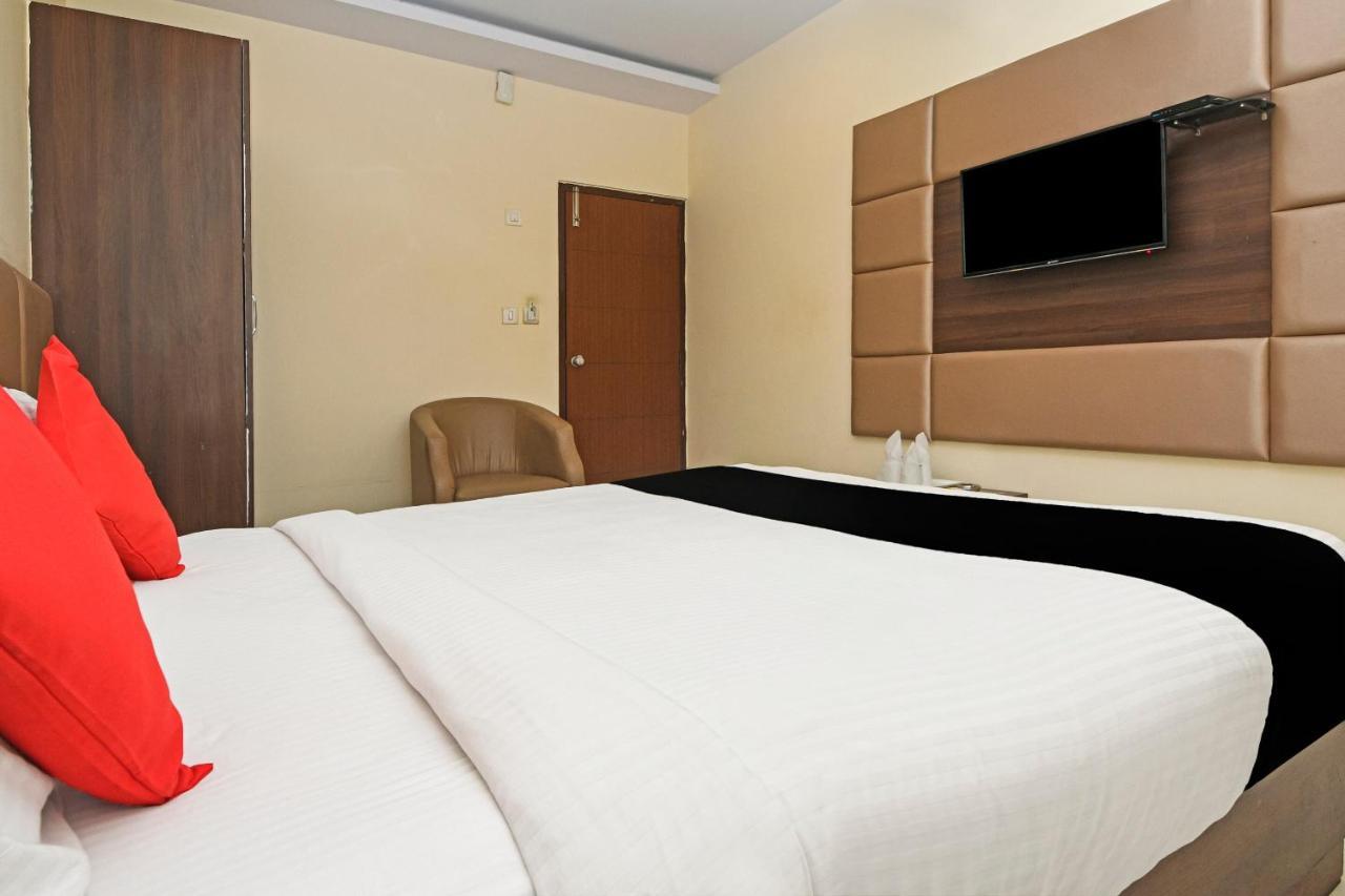 Capital O 76622 Hotel Raama Grand Maisur Dış mekan fotoğraf