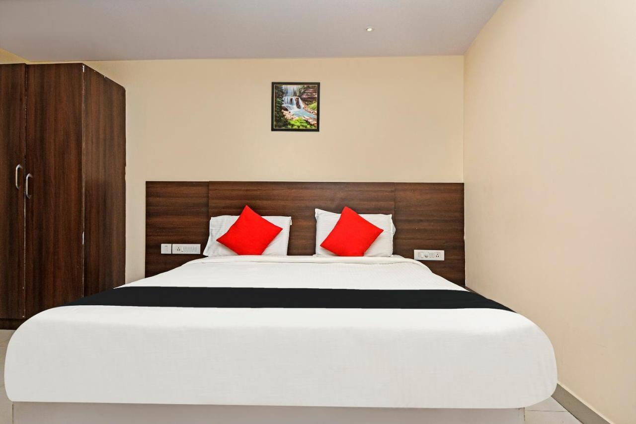 Capital O 76622 Hotel Raama Grand Maisur Dış mekan fotoğraf